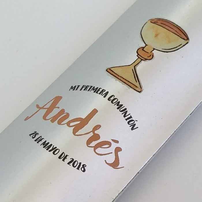 fundas de carton boligrafos: regalos originales de comunion para invitados