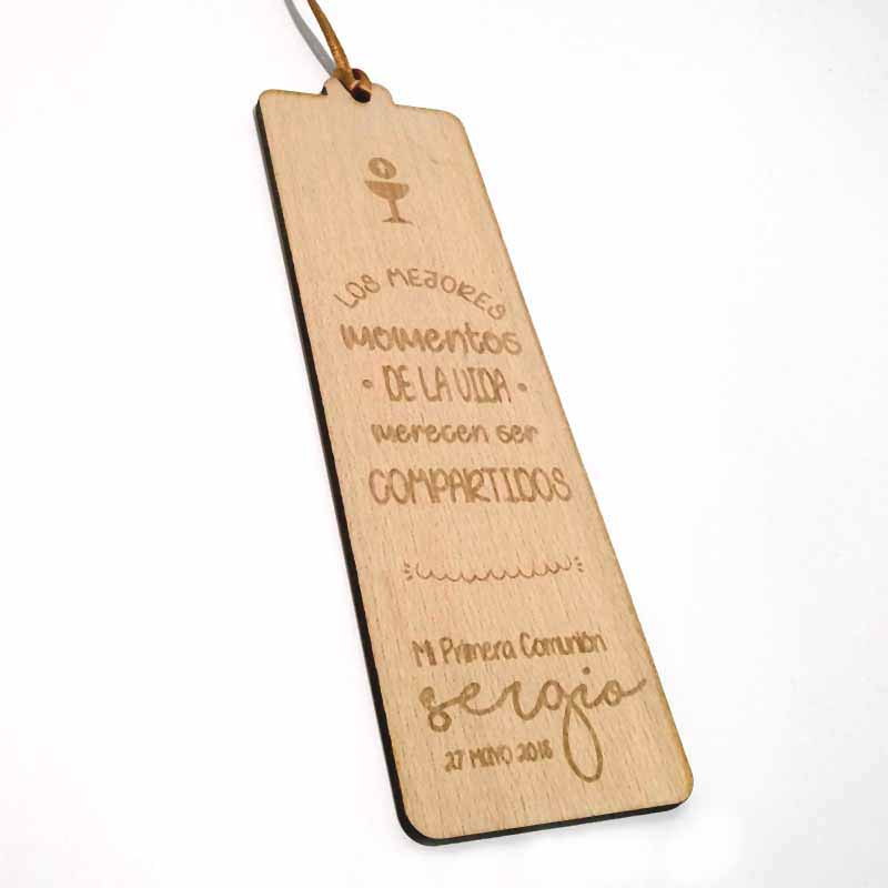 marcapaginas madera para regalar personalizados para comuniones