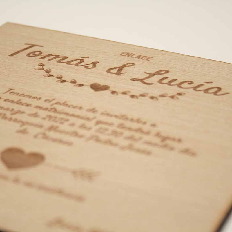 invitación de boda madera