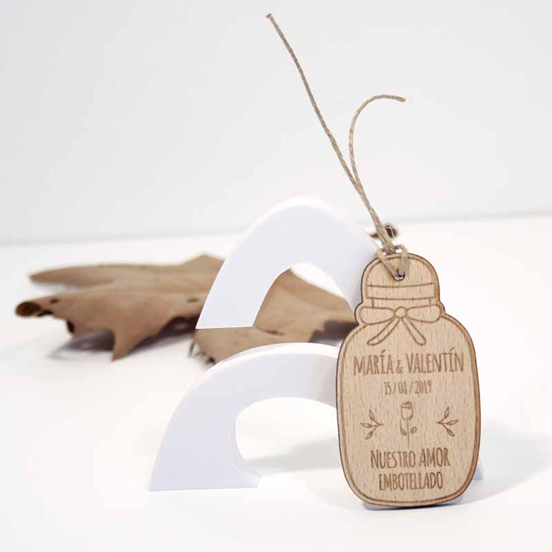 decorar regalos personalizados en madera