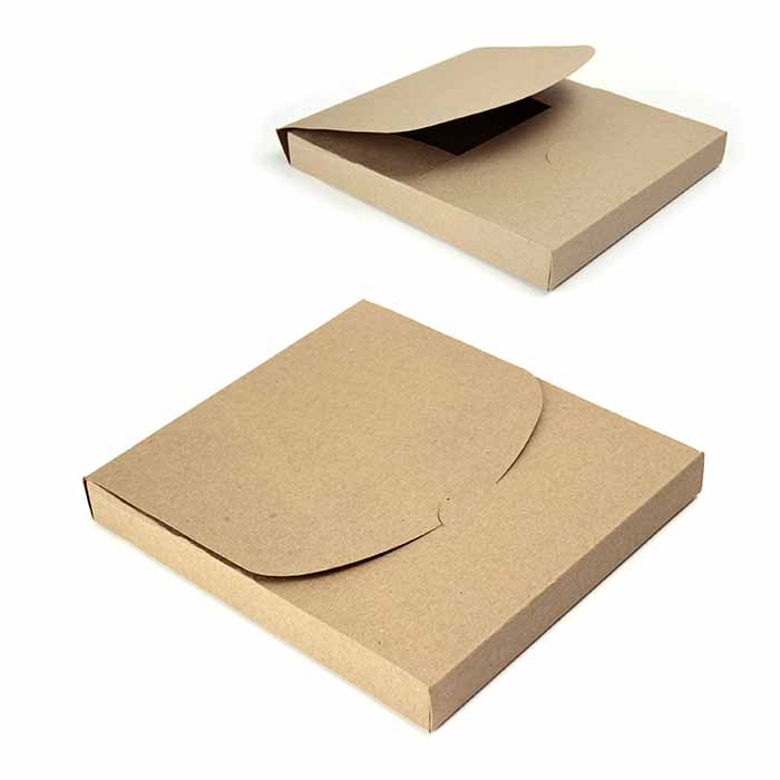 caja cartón kraft para presentación de camisetas