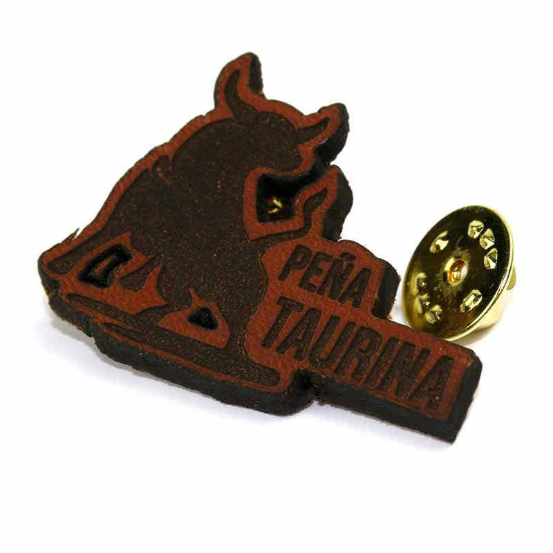 pins personalizados online para peñas