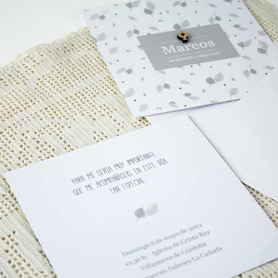 invitación comunión elegante con sobre
