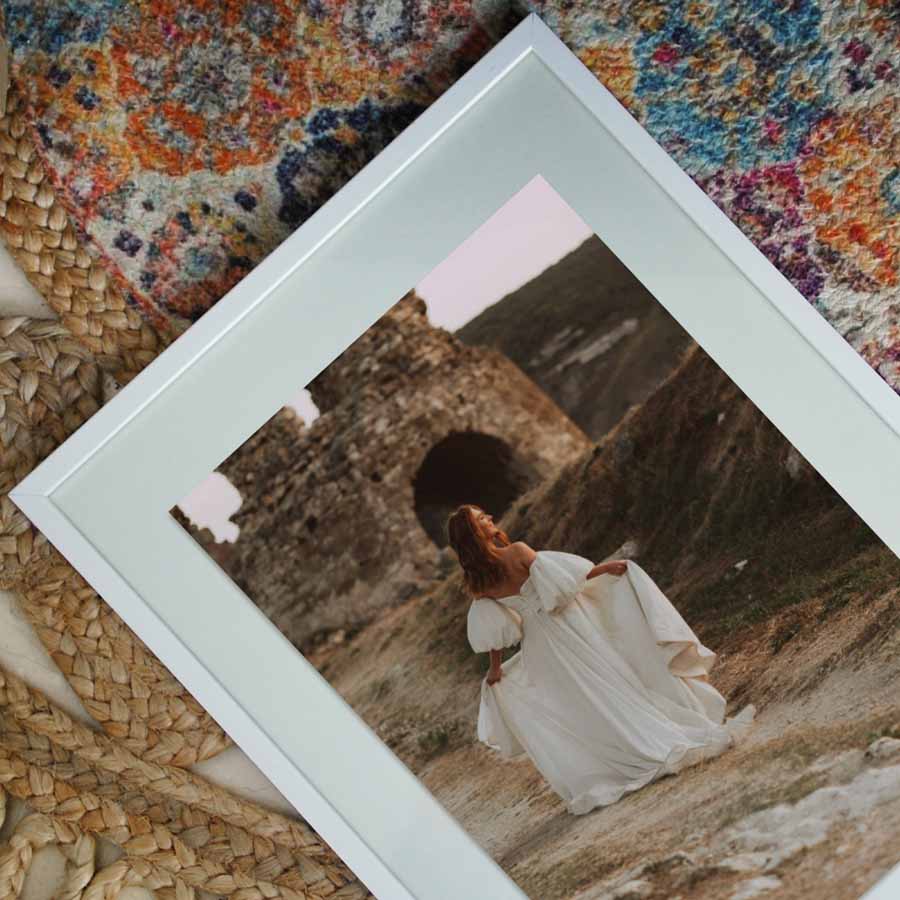 cuadro de madera personalizado con fotos color blanco