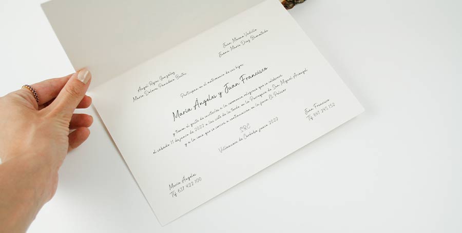 interior-invitacion-boda papelería de boda diseñada a medida