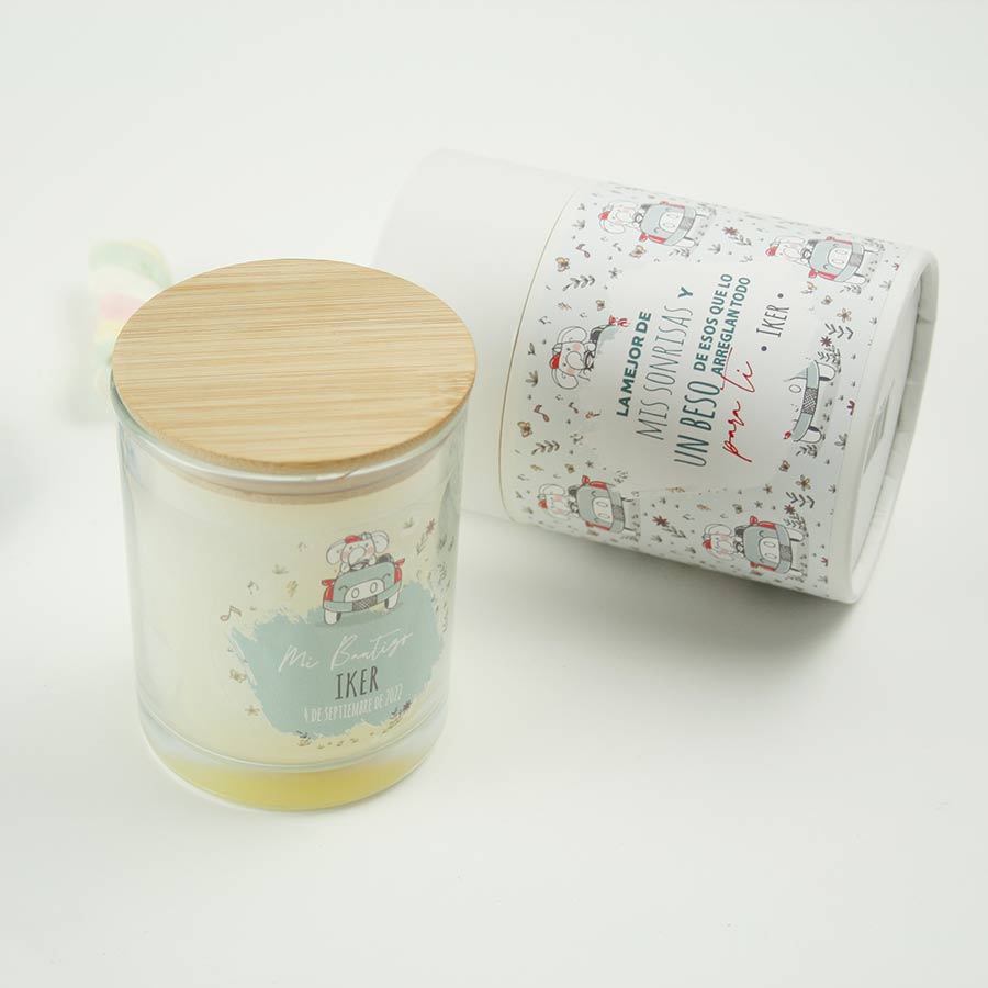 vela-bautizo-personalizada-elefante07 Vela de cristal con caja de cartón para presentación. Ambas personalizadas a medida con un diseño infantil