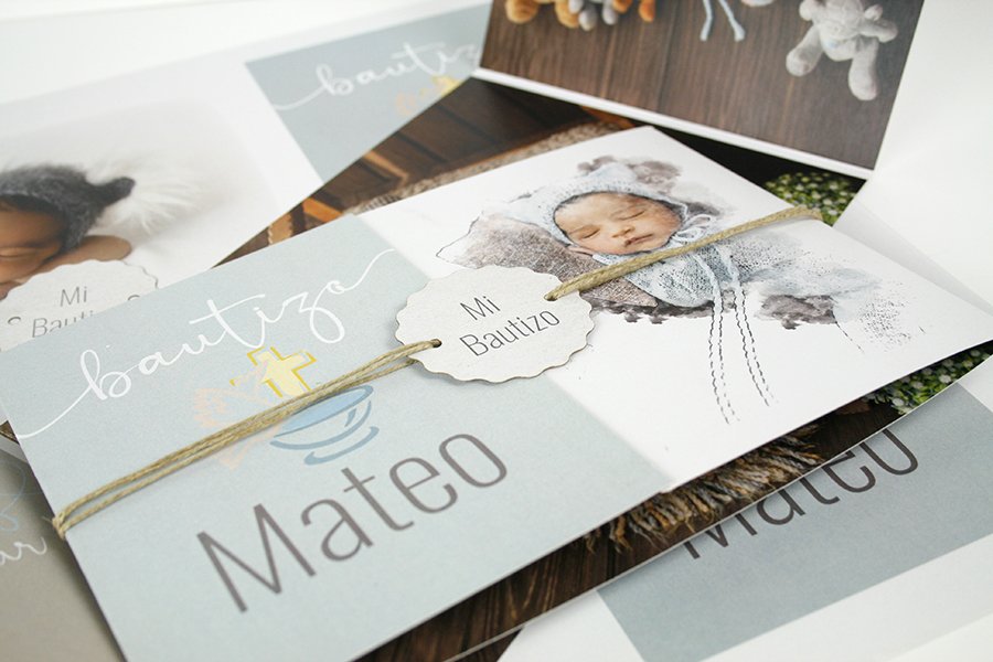 diptico-bautizo-5001-6 detalles de bautizo para regalar a los invitados con fotografías de tu bebé
