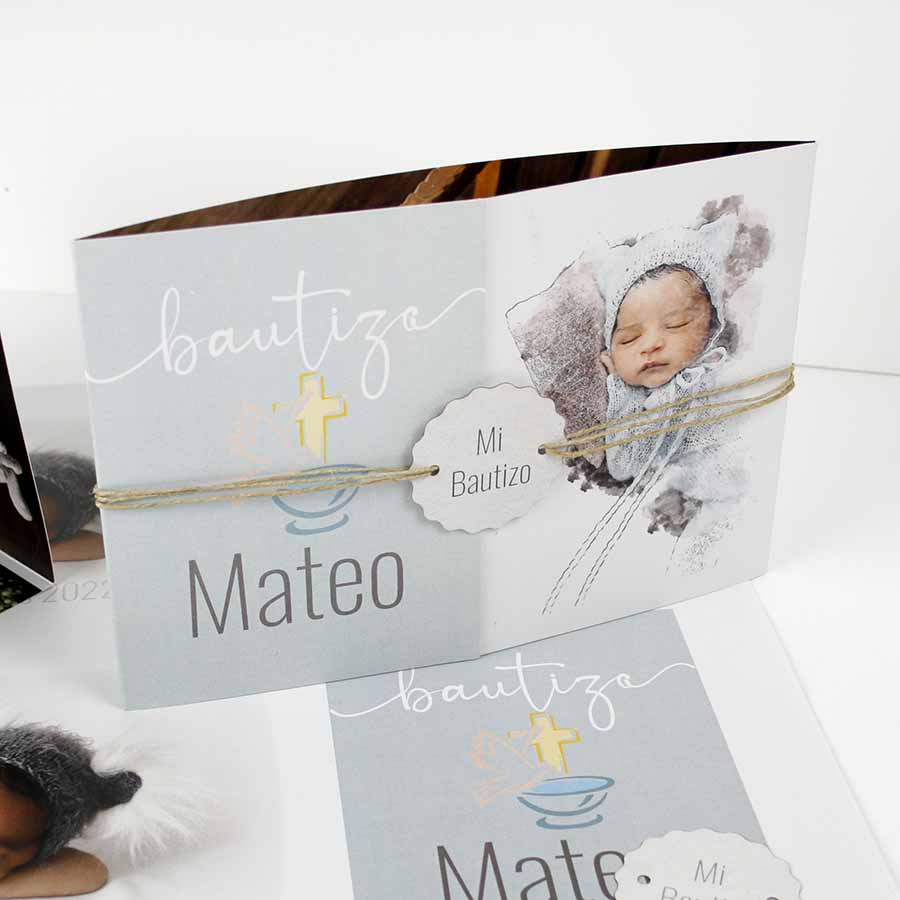 originales dípticos personalizados para bautizo