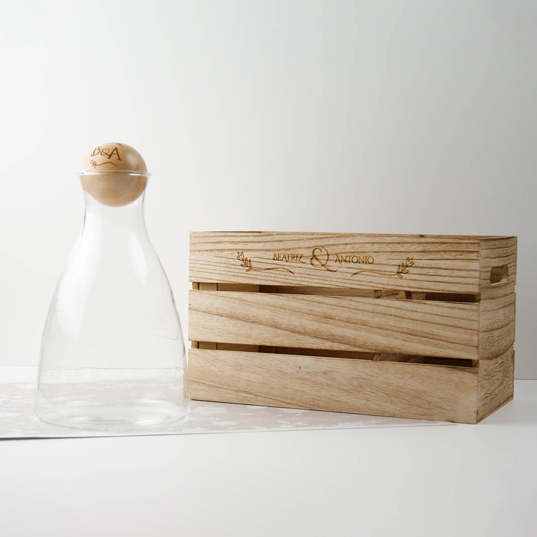 https://www.seriandaluza.com/tienda/decantador-vino/ regalos para novios boda