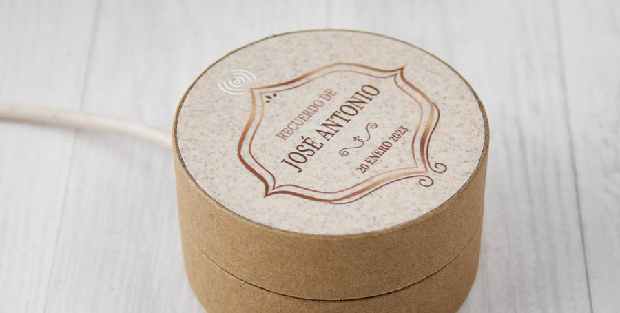 cargador inalámbrico personalizado como regalo