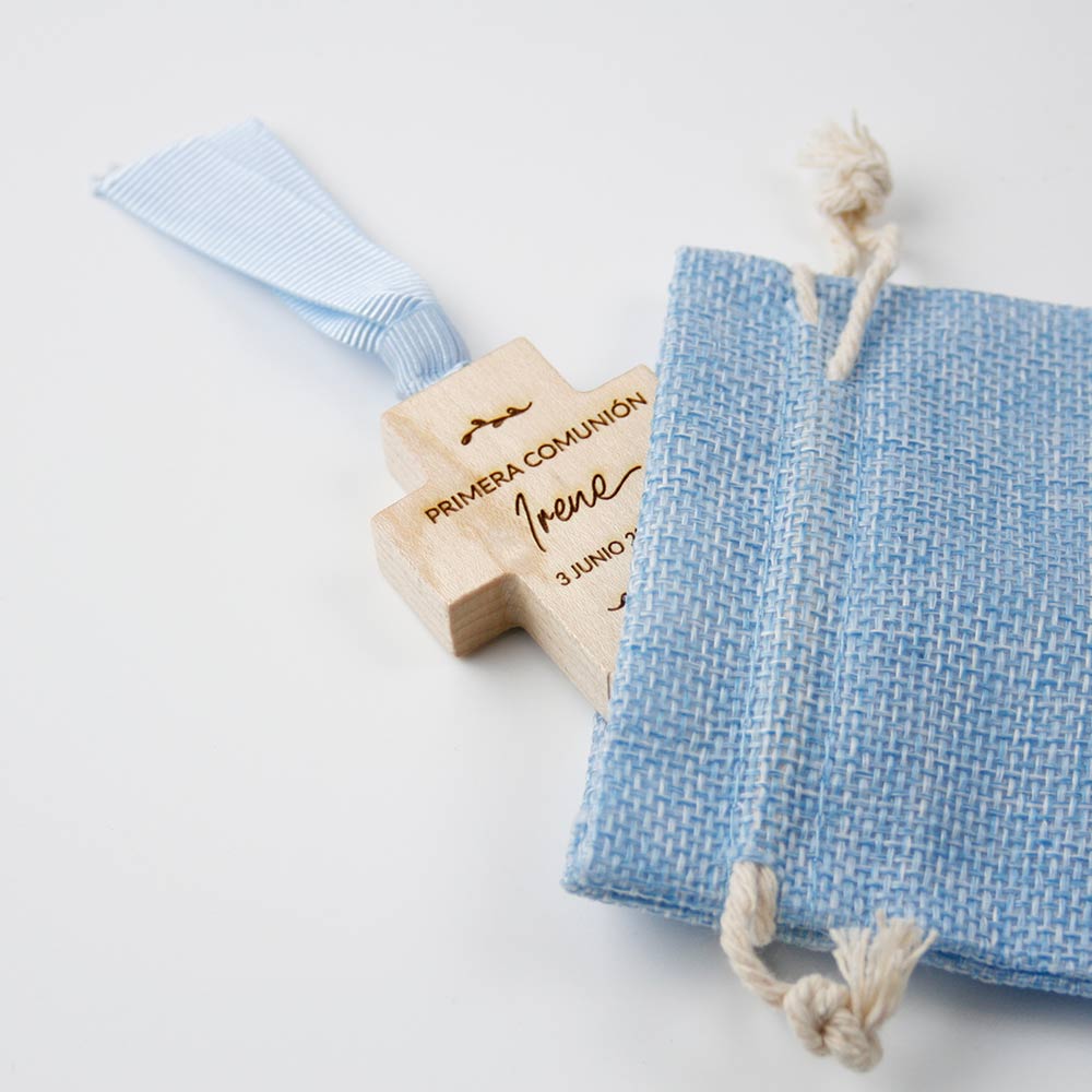 usb personalizado en forma de cruz comunión madera
