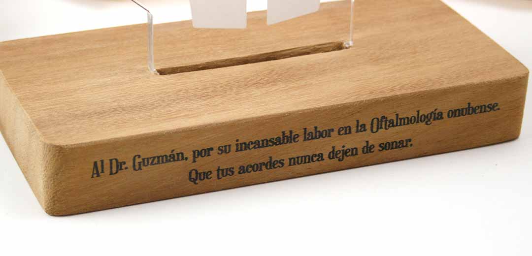 placa-agradecimiento-medico-04 detalles personalizados para médicos y enfermeros