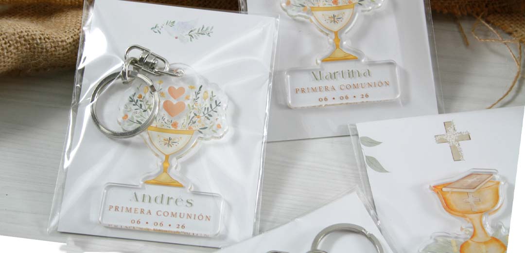 llaveros-regalo-comunion-05 regalos de Comunión hechos a manos originales y personalizados