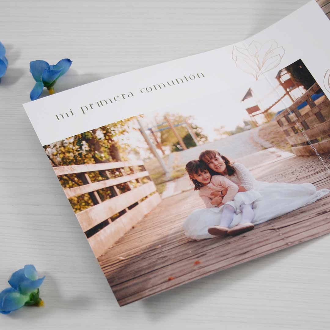 recordatorios-de-la-primera-comunion-04 diptico personalizado con fotos para regalar en primera comunión
