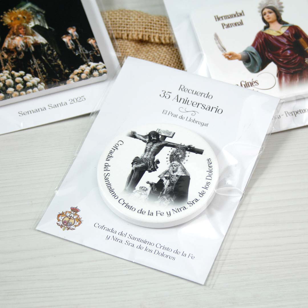imanes con fotografías para nevera como souvenir cofrade