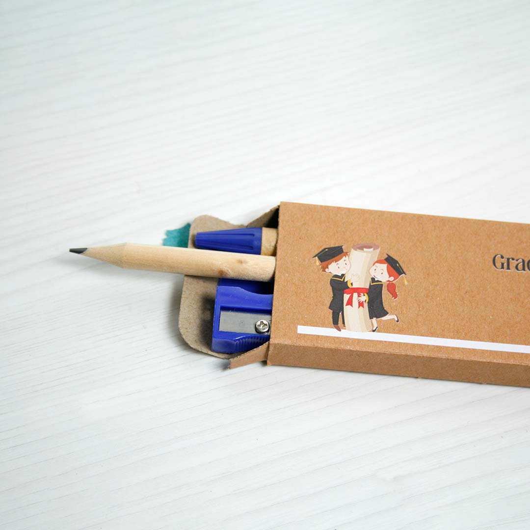 set de escritura como detalle de graduacion para niños