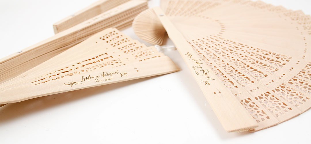 abanicos-madera-bodas-05 abanicos personalizados para bodas de oro