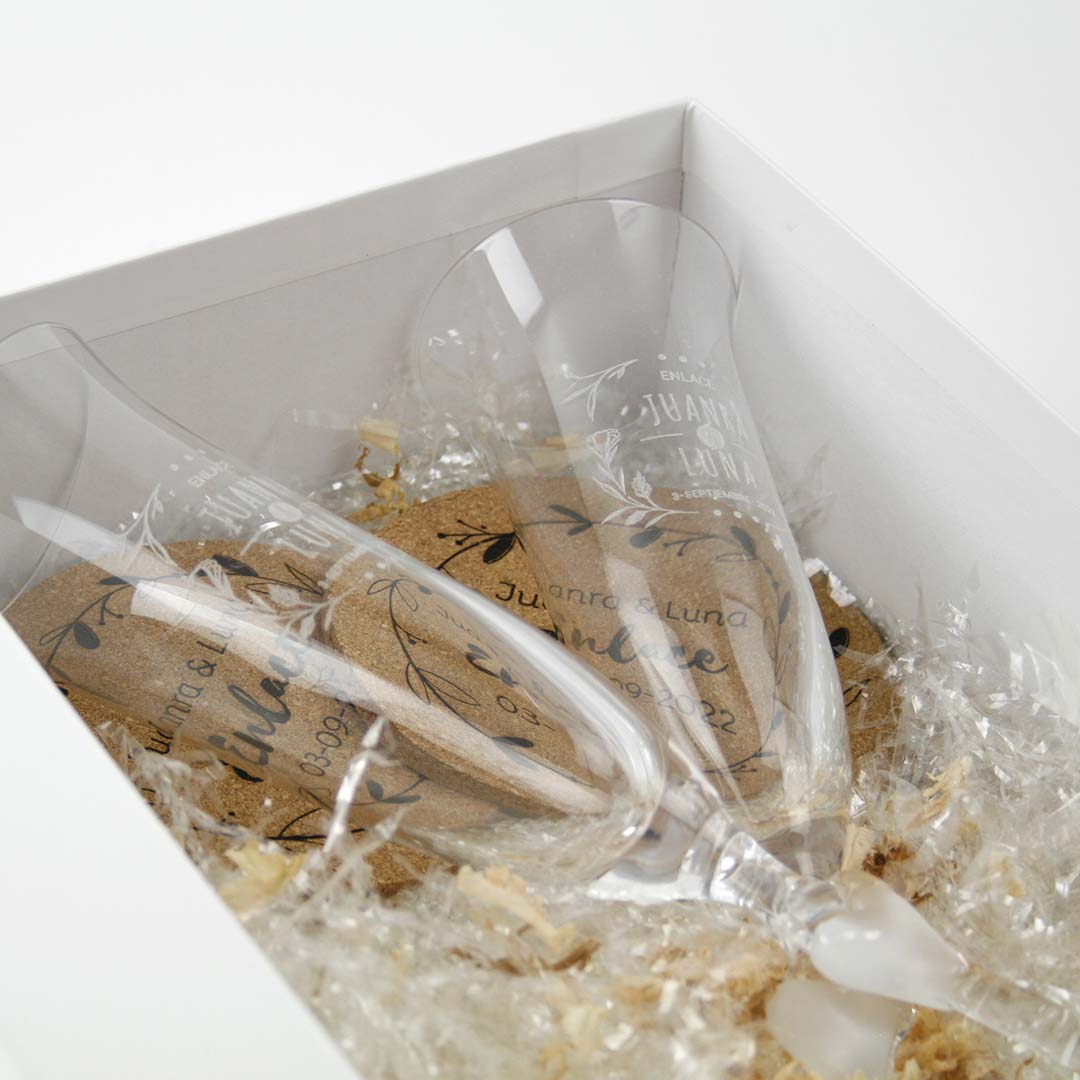 copas personalizadas para regalar a novios de boda