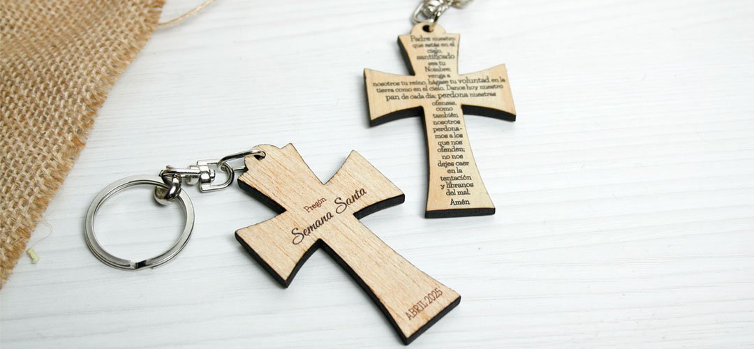 llaveros para regalar en semana santa en forma de cruz