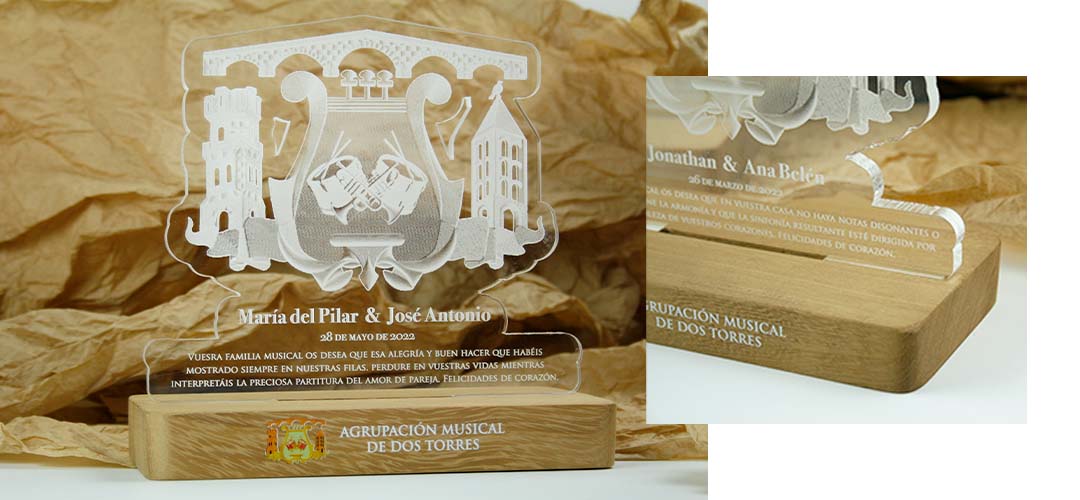 placa-regalo-novios-boda-06 regalos originales para novios de boda